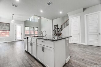 27703 Dana Creek Dr in Boerne, TX - Building Photo - Building Photo