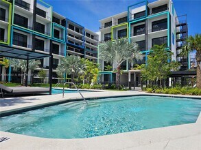4400 Sunrise Blvd in Plantation, FL - Building Photo - Building Photo