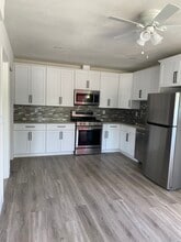 8048 Copperwood Dr in Citrus Heights, CA - Building Photo - Building Photo