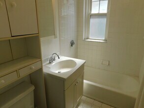 19 Shepard St, Unit 21 in Cambridge, MA - Foto de edificio - Building Photo