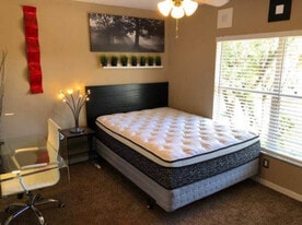 1310 Daytona Ave in Daytona Beach, FL - Building Photo