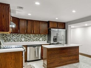 5859 N Magnolia Ave in Chicago, IL - Building Photo - Building Photo