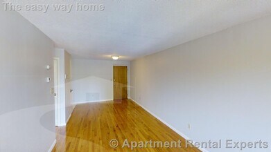 14 Murdock St in Somerville, MA - Building Photo - Building Photo