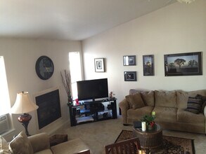 312 G St SW #A in Tumwater, WA - Building Photo - Building Photo