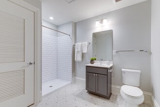 Bowler Lofts in Minneapolis, MN - Building Photo - Interior Photo