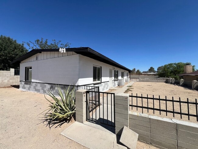 property at 421 Juniper St