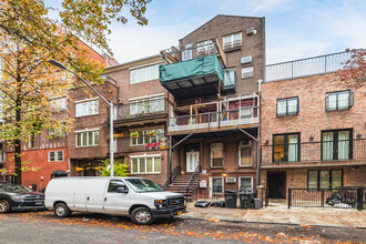 84 Penn St in Brooklyn, NY - Building Photo - Building Photo