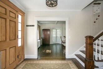 17 Annandale Terrace in Newport, RI - Building Photo - Building Photo