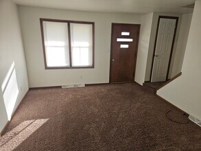 5246 E Calla Rd in New Middletown, OH - Building Photo - Building Photo