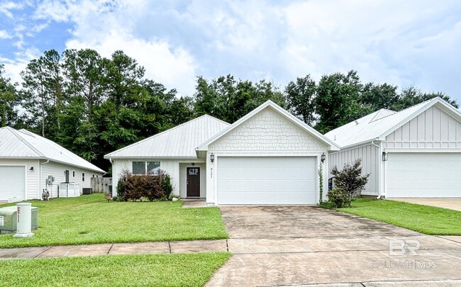 property at 8101 Carmel Cir