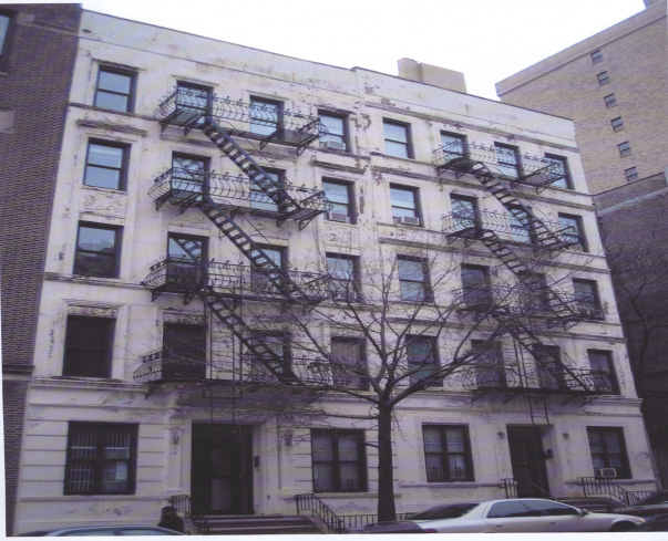 112-114 E 97th St in New York, NY - Building Photo - Building Photo