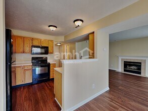 10619 Northern Dancer Dr in Indianapolis, IN - Building Photo - Building Photo