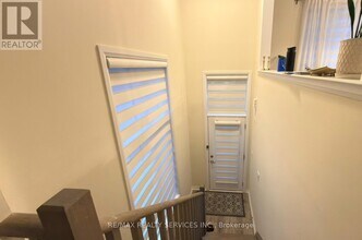 185 Bedrock Dr in Hamilton, ON - Building Photo - Building Photo