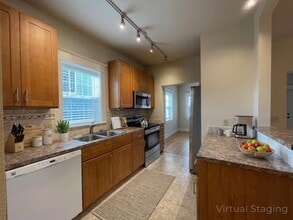 106 Pearl Ave SE in Ilwaco, WA - Building Photo - Building Photo