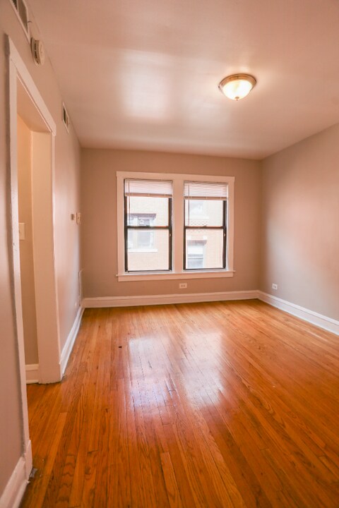 2625 N Spaulding Ave in Chicago, IL - Building Photo
