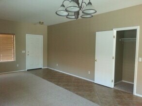 2745 W Gold Dust Ave in Queen Creek, AZ - Building Photo - Building Photo