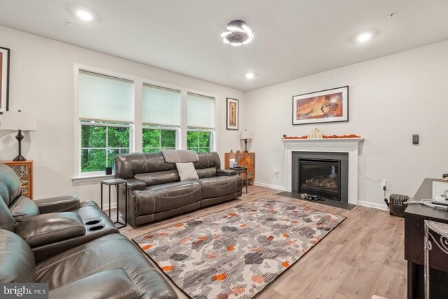 10908 Meridian Hill Way in Upper Marlboro, MD - Building Photo - Building Photo