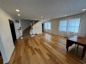 1112 Kings Hwy in Dallas, TX - Building Photo - Building Photo