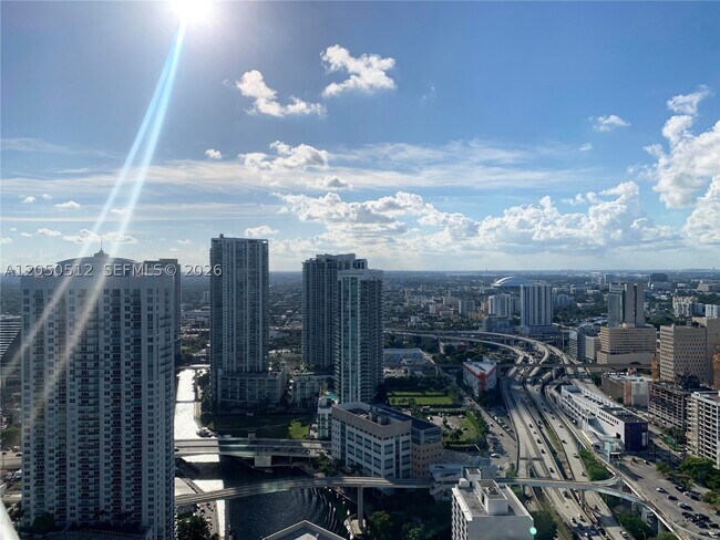 property at 200 Biscayne Blvd Way