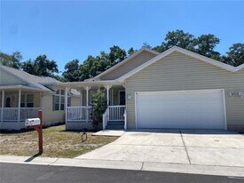 2275 Sophie Springer Ln in Sarasota, FL - Building Photo