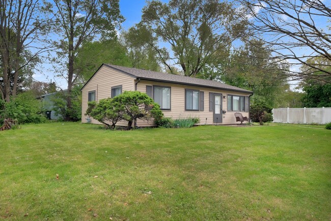 1204 N Mathews Ave in Urbana, IL - Building Photo - Building Photo