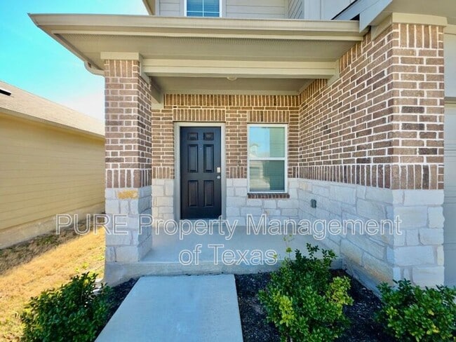 13525 Open Wagon Trl in Elgin, TX - Building Photo - Building Photo