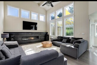 2305 Eagles Nest Dr in Lafayette, CO - Building Photo - Building Photo
