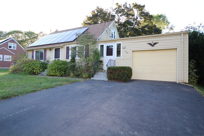 55 Howe Rd in New Britain, CT - Building Photo - Building Photo