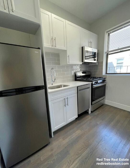 property at 81 Park Dr