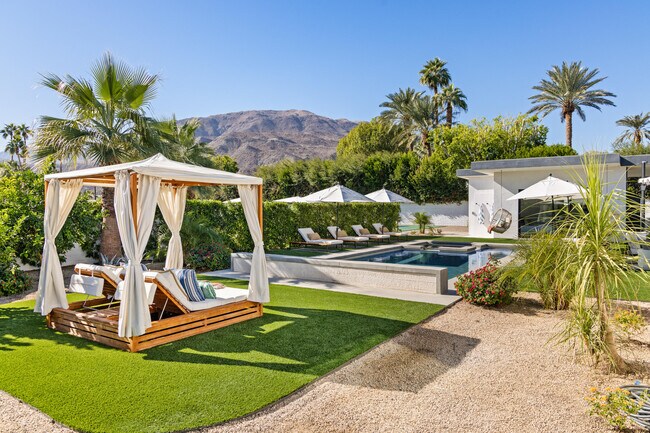43421 Joshua Rd in Rancho Mirage, CA - Building Photo - Building Photo