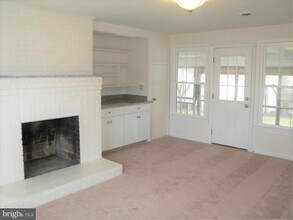 110 Calvert Towne Rd in Prince Frederick, MD - Building Photo - Building Photo