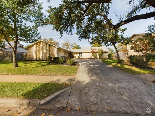 property at 10510 Mourning Dove Dr