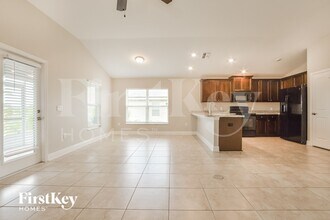 1164 Legatto Loop in Dundee, FL - Building Photo - Building Photo