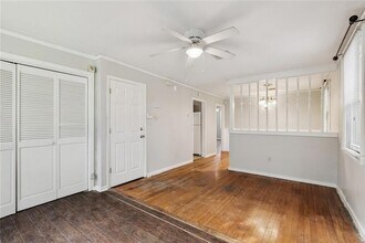 5828 General Haig St in New Orleans, LA - Foto de edificio - Building Photo