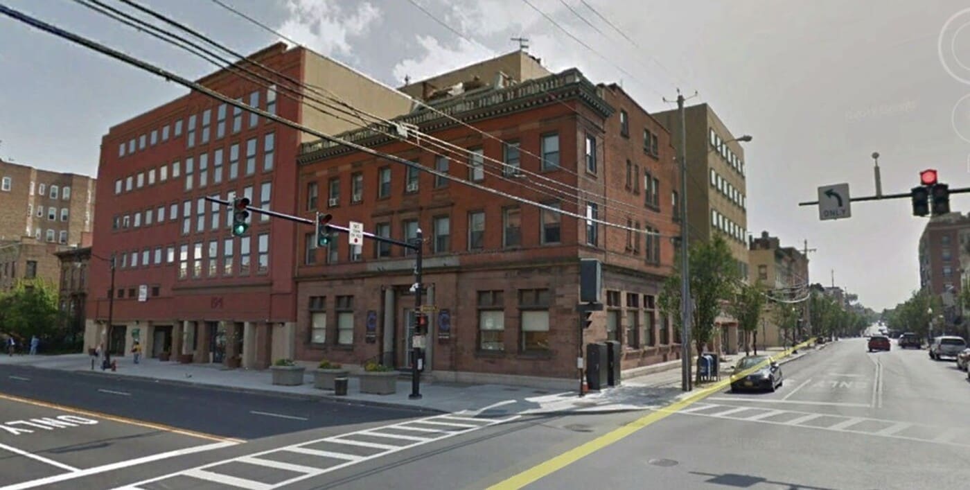 192 Lark St in Albany, NY - Building Photo
