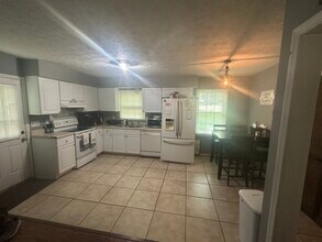 9 Findlater Rd in Phenix City, AL - Building Photo - Building Photo