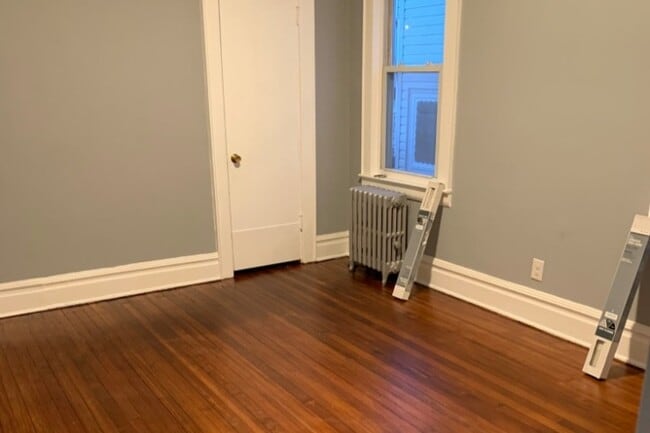 142 Bellevue St, Unit 1 in Elizabeth, NJ - Building Photo - Building Photo