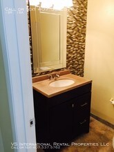 4772 Walden Cir-Unit -Unit 27 in Orlando, FL - Building Photo - Building Photo
