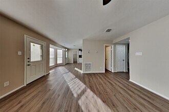 16923 Poplar Hill St in Houston, TX - Building Photo - Building Photo