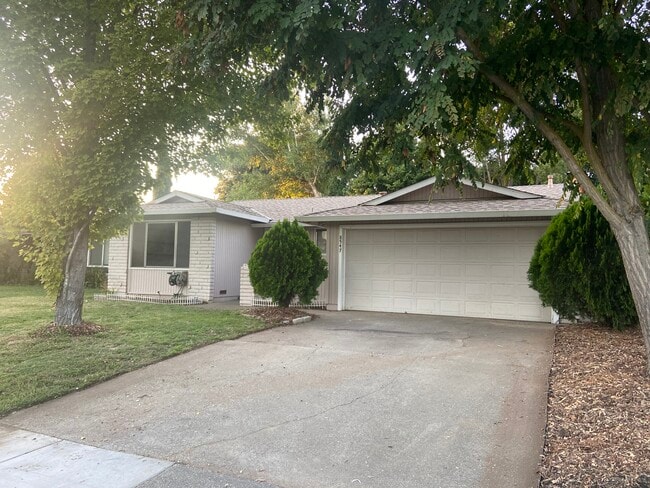 property at 8547 La Riviera Dr