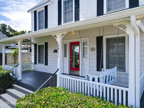 2811 Indian River Dr in Cocoa, FL - Building Photo - Building Photo