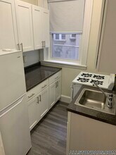 1185 Commonwealth Ave in Boston, MA - Building Photo - Building Photo
