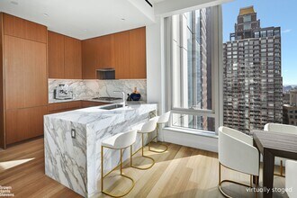 15 E 30th St-Unit -32E in New York, NY - Building Photo - Building Photo
