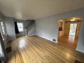 844 Reynard St SE in Grand Rapids, MI - Building Photo - Building Photo