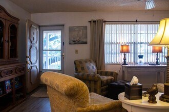 10037 62nd Ter in St. Petersburg, FL - Building Photo - Building Photo