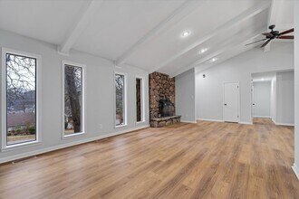 1803 Deerwood Dr in Jonesboro, AR - Building Photo - Building Photo