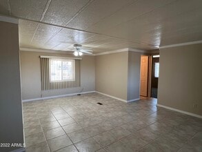 16511 W Dale Ln in Surprise, AZ - Building Photo - Building Photo