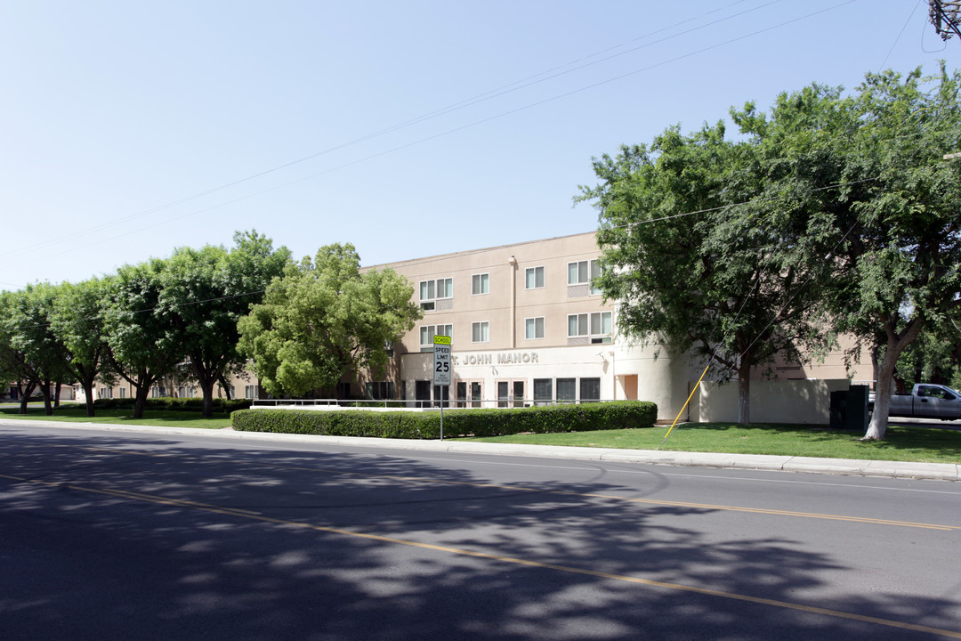 St. John Manor in Bakersfield, CA - Building Photo