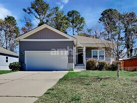 201 Houston Dr in Ladson, SC - Building Photo