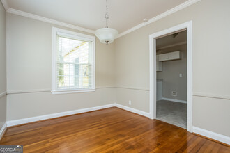 1557 Athens Ave SW in Atlanta, GA - Building Photo - Building Photo